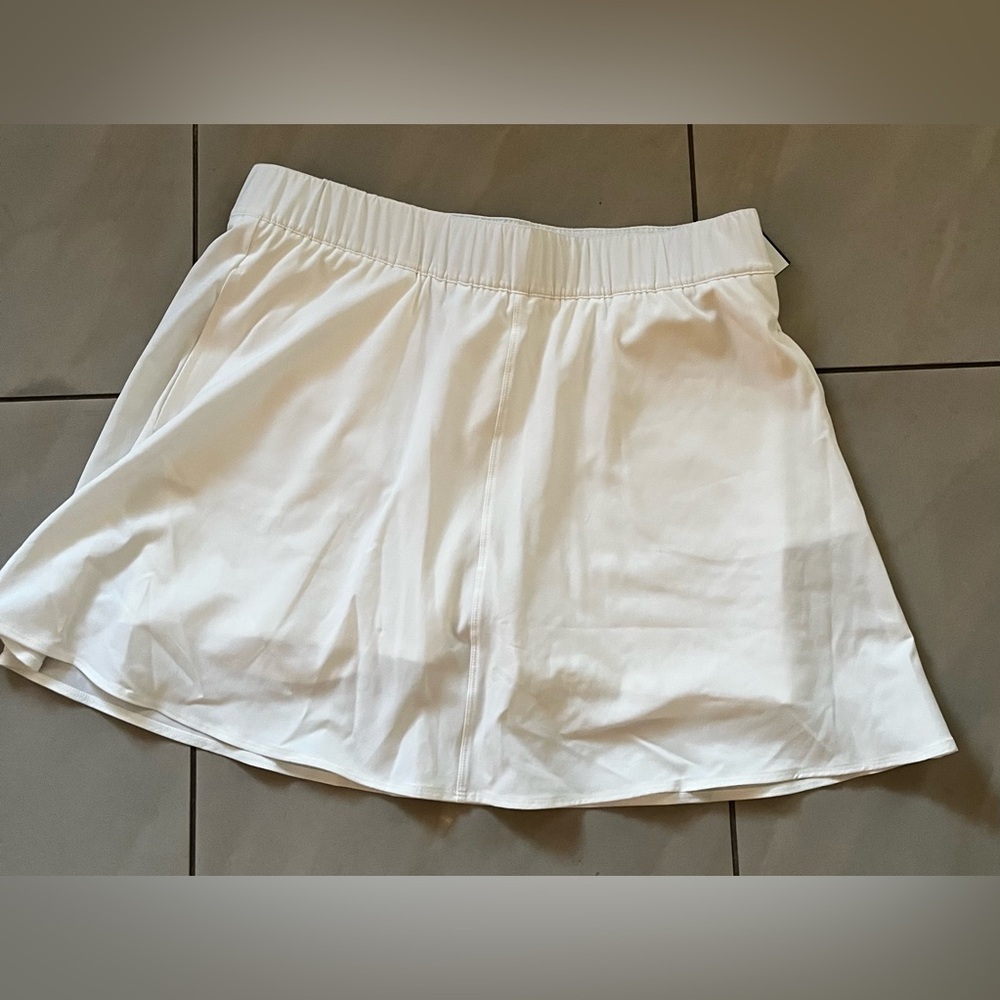Talbots Women’s White Tennis Skort